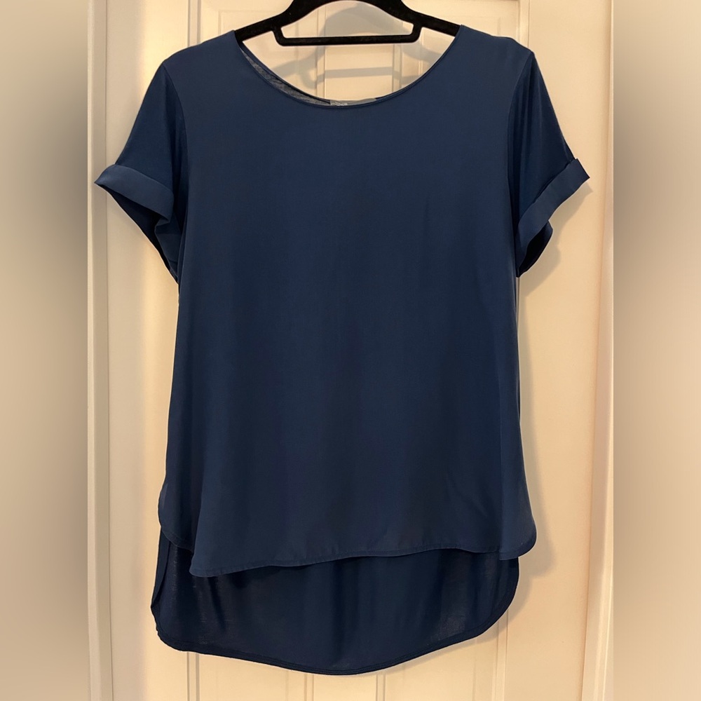 Vince Cuffed Short Sleeve Navy Blue Knit top
